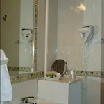 Des Chazes Hotel Saint-Jacques-des-Blats
