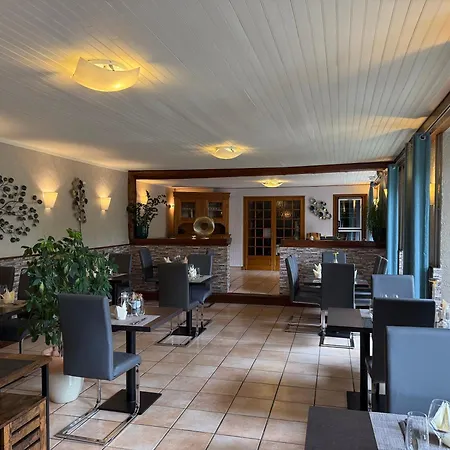 Des Chazes Saint-Jacques-des-Blats