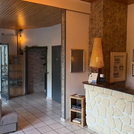 Des Chazes 3* Saint-Jacques-des-Blats
