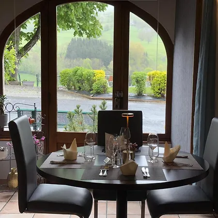 Des Chazes Hotel 3*