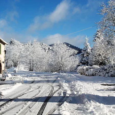 Des Chazes 3* Saint-Jacques-des-Blats