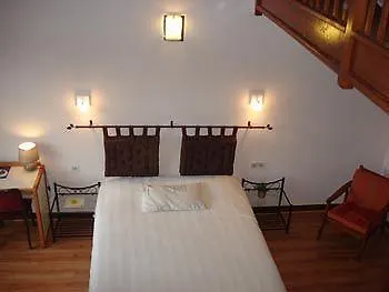 Des Chazes 3* Saint-Jacques-des-Blats