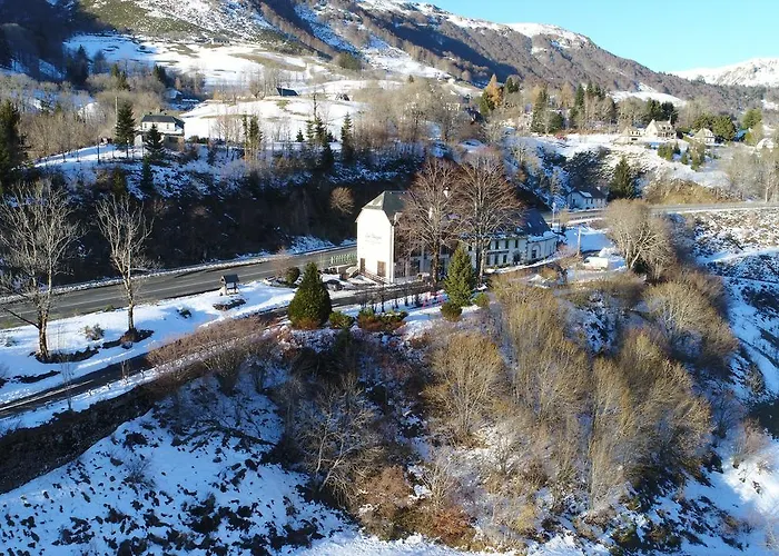 Des Chazes 3* Saint-Jacques-des-Blats